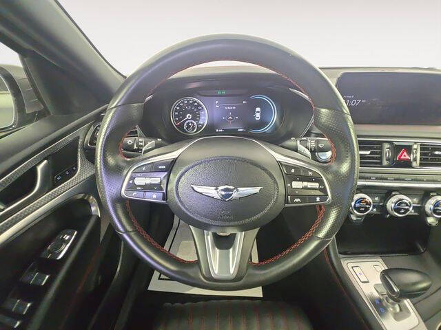 2022 Genesis G70