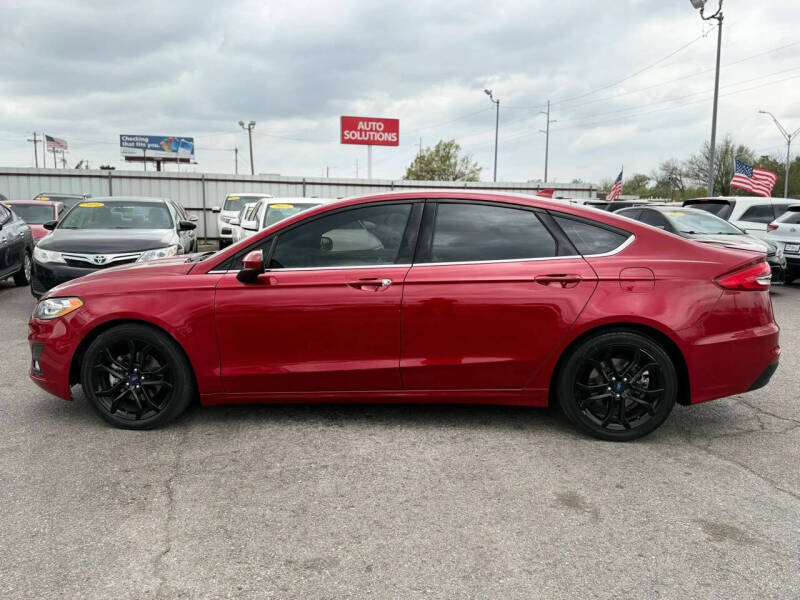 2020 Ford Fusion SE