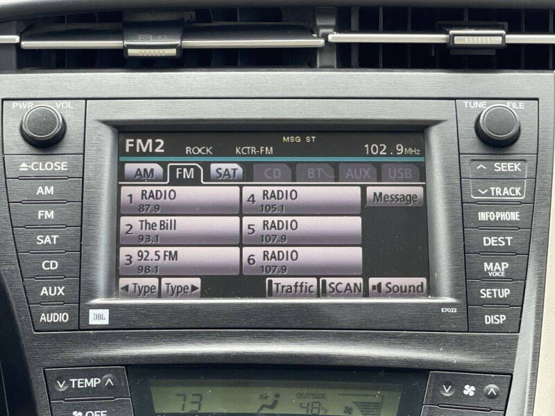 2010 Toyota Prius II