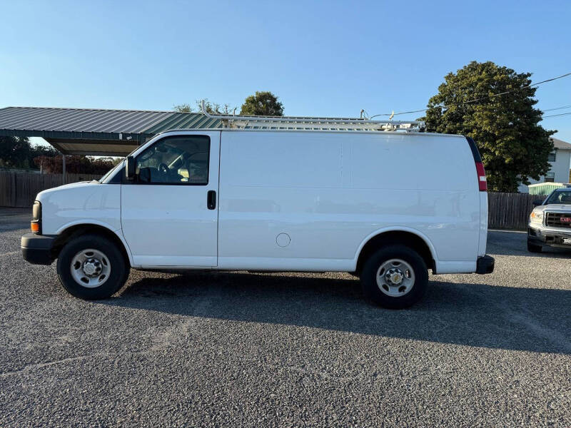 2016 Chevrolet Express 2500