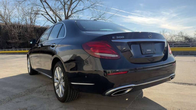 2017 Mercedes-Benz E-Class E 300 4MATIC