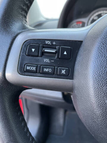 2012 Mazda MAZDA2 Touring