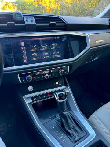 2019 Audi Q3 quattro S line Prem Plus 45 TFSI