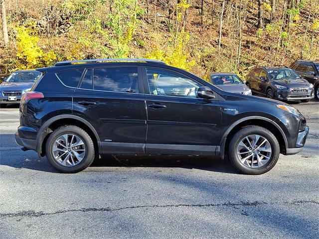 2016 Toyota RAV4 Hybrid XLE
