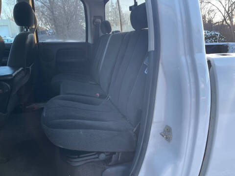2004 Dodge Ram 2500 SLT