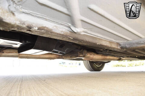 1987 Mercedes-Benz 560-Class 560 SL