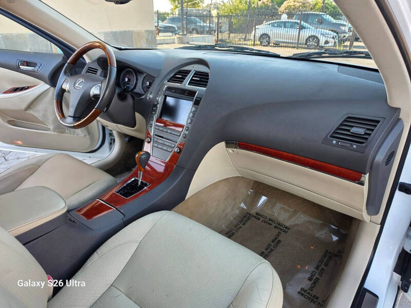 2011 Lexus ES 350