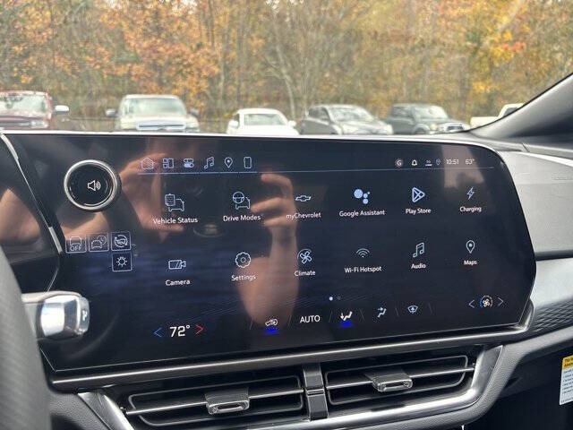 2026 Chevrolet Equinox EV LT 1