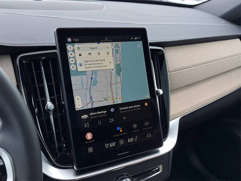 2026 Volvo XC90 B5 Core