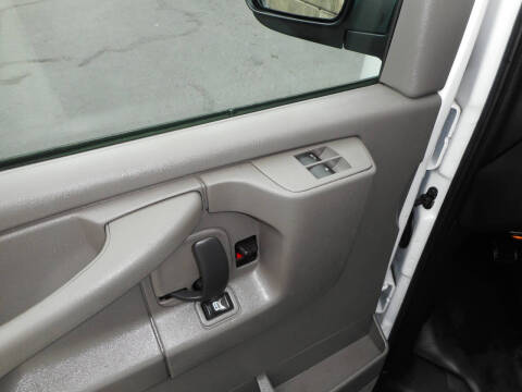 2015 Chevrolet Express 2500