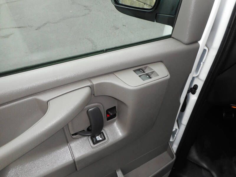 2015 Chevrolet Express 2500
