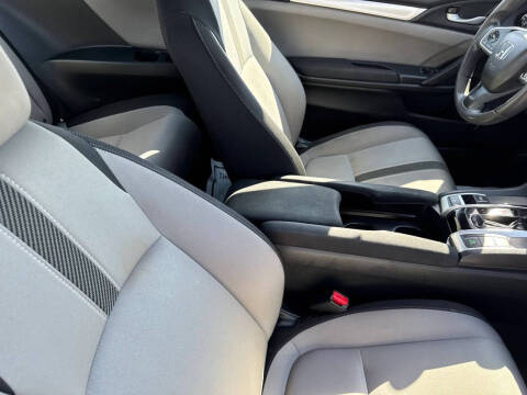 2016 Honda Civic LX-P