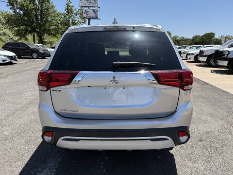 2020 Mitsubishi Outlander SEL