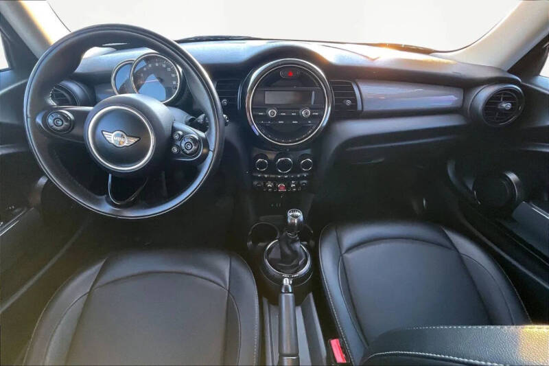 2015 MINI Hardtop 2 Door Cooper