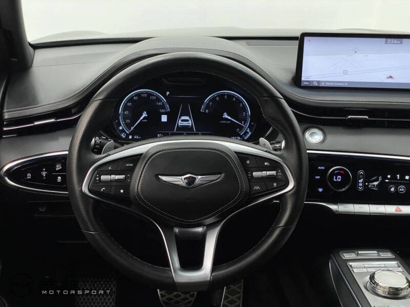 2023 Genesis GV70 2.5T Standard