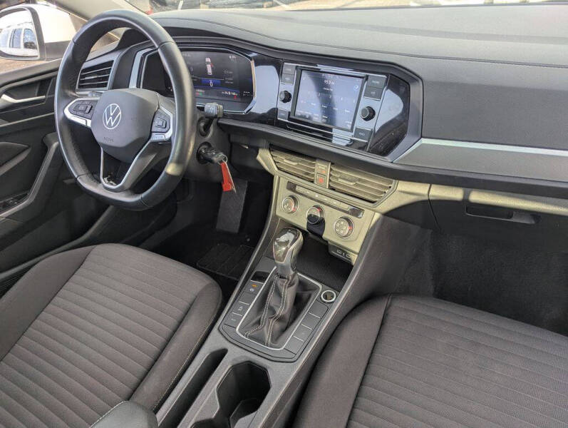 2024 Volkswagen Jetta S