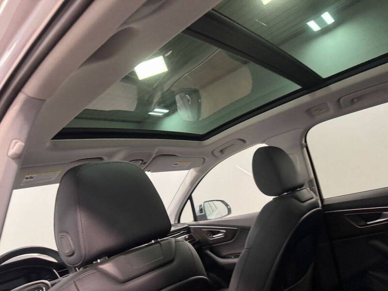 2022 Audi Q7 quattro Premium Plus 55 TFSI