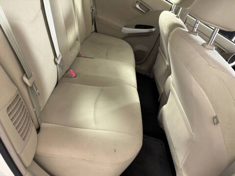 2015 Toyota Prius Two