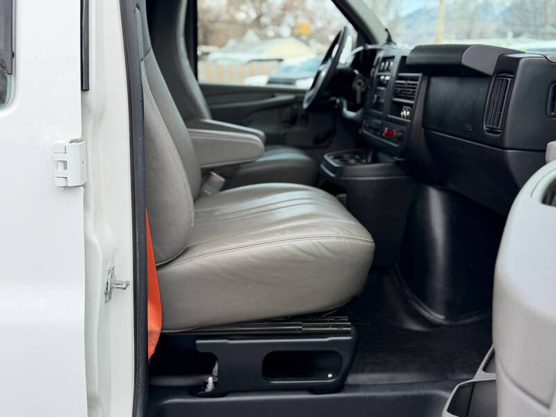 2013 Chevrolet Express 3500