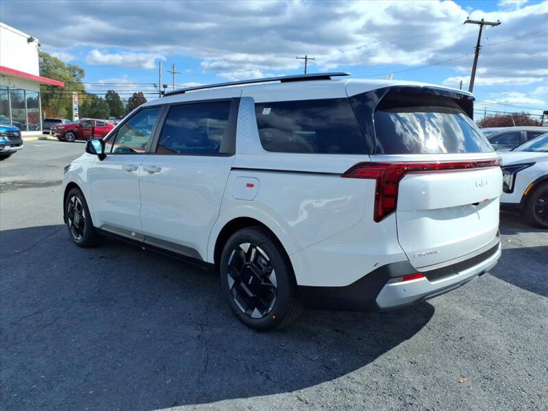 2026 Kia Carnival EX