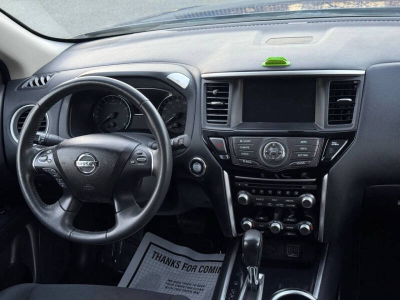 2018 Nissan Pathfinder