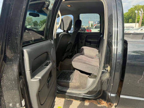 2004 Dodge Ram 1500 SLT