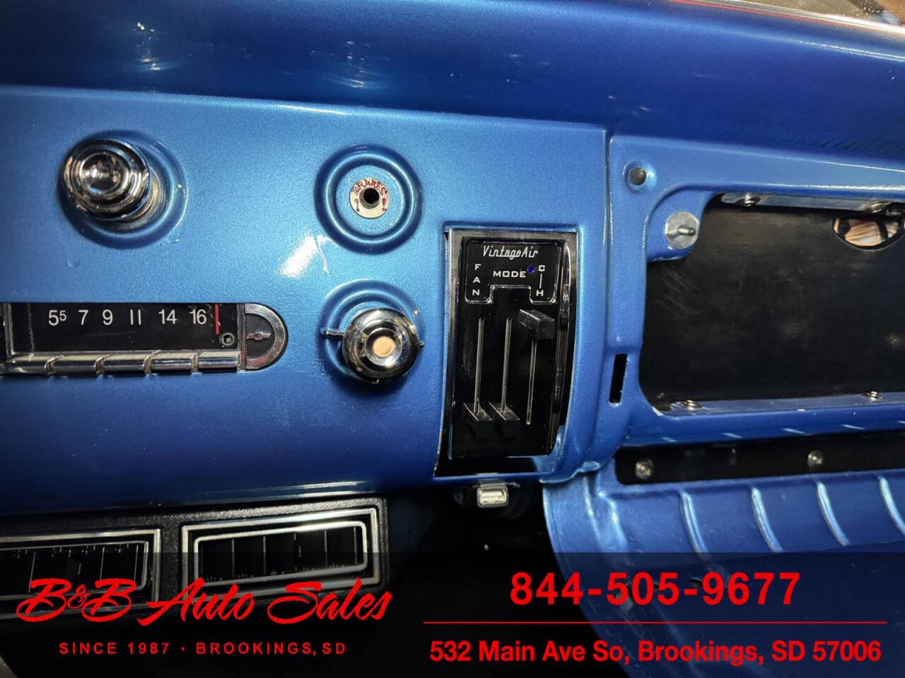 1959 Chevrolet Apache 37