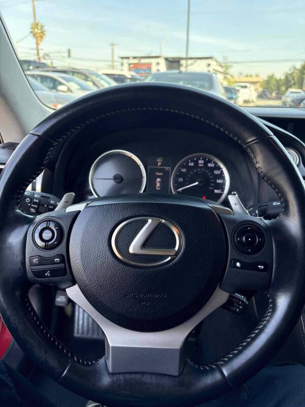 2015 Lexus IS 250