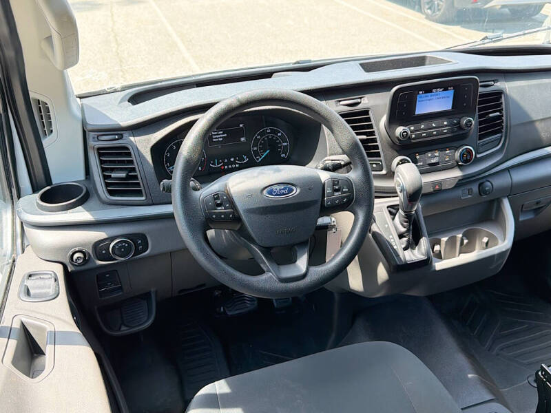 2025 Ford Transit