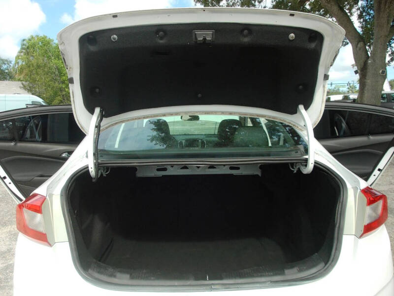 2017 Chevrolet Cruze LT Auto