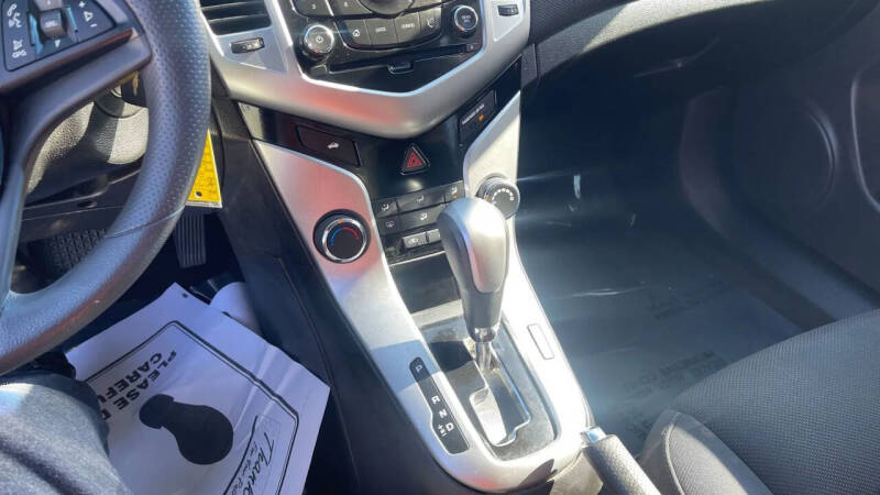 2016 Chevrolet Cruze Limited 1LT Auto