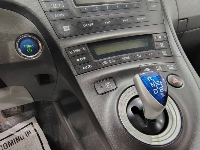 2010 Toyota Prius II