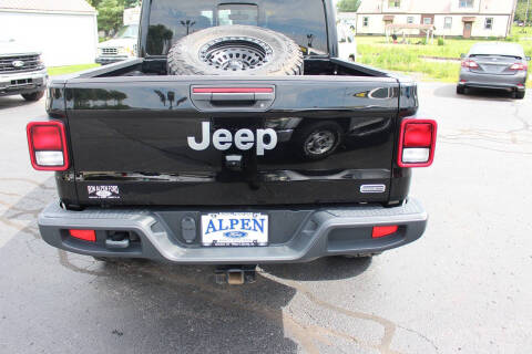 2021 Jeep Gladiator Overland