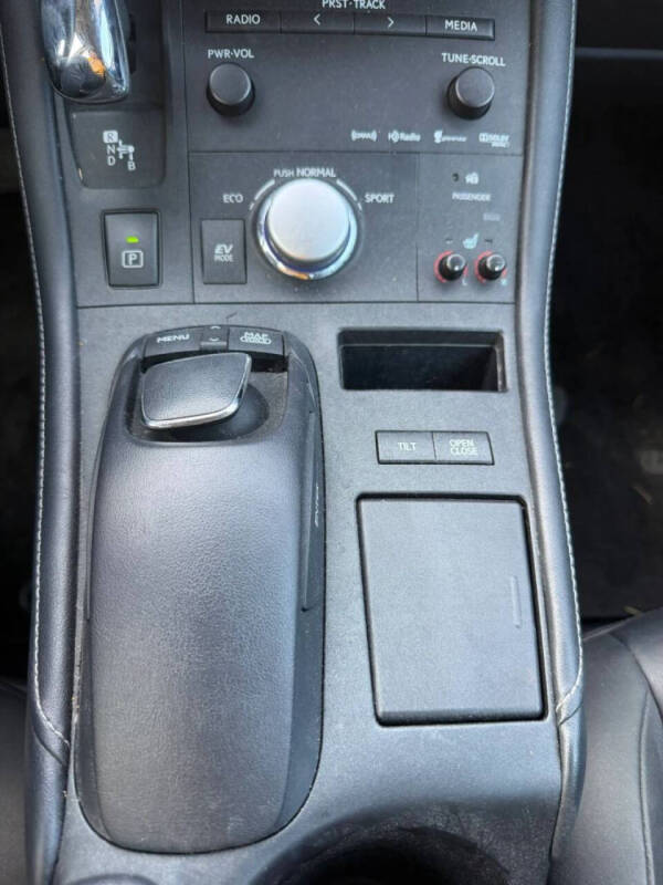2013 Lexus CT 200h
