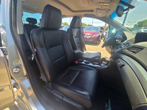 2013 Acura ILX 2.0L w/Tech