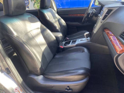 2011 Subaru Outback 2.5i Limited