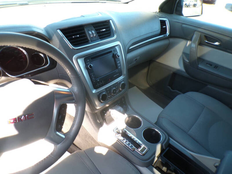 2014 GMC Acadia SLE-2