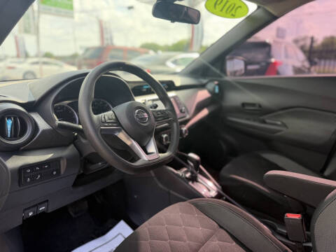 2020 Nissan Kicks S