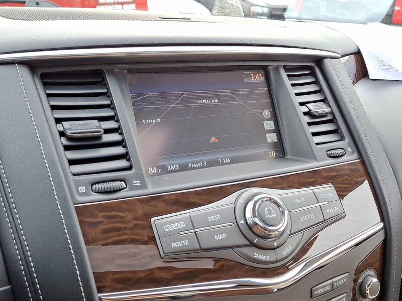 2017 Nissan Armada Platinum