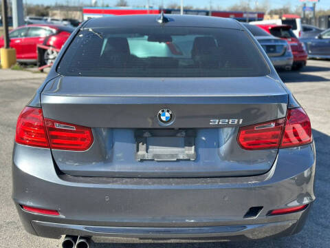 2014 BMW 3 Series 328i