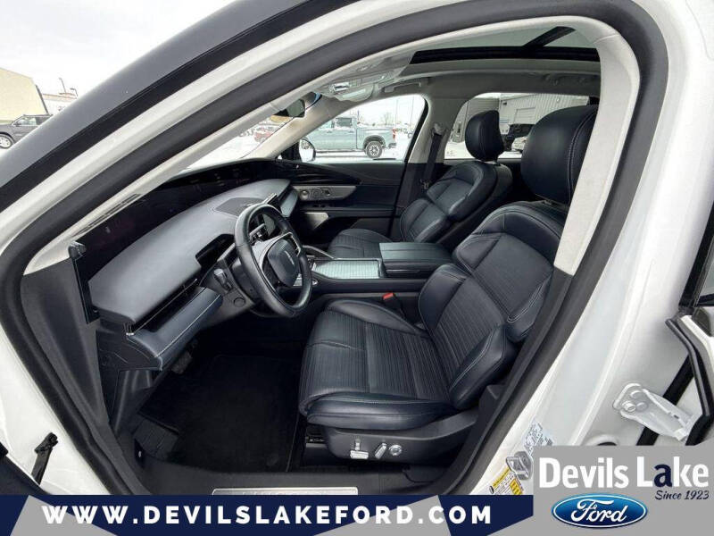 2024 Lincoln Nautilus Reserve