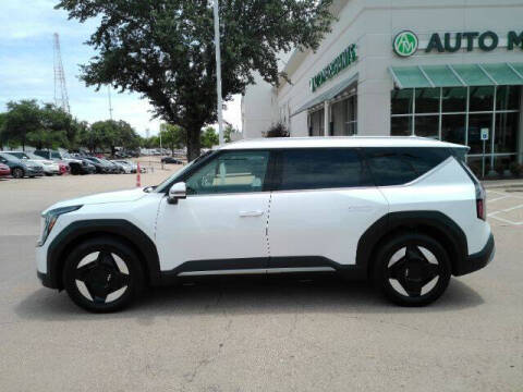 2025 Kia EV9 Wind
