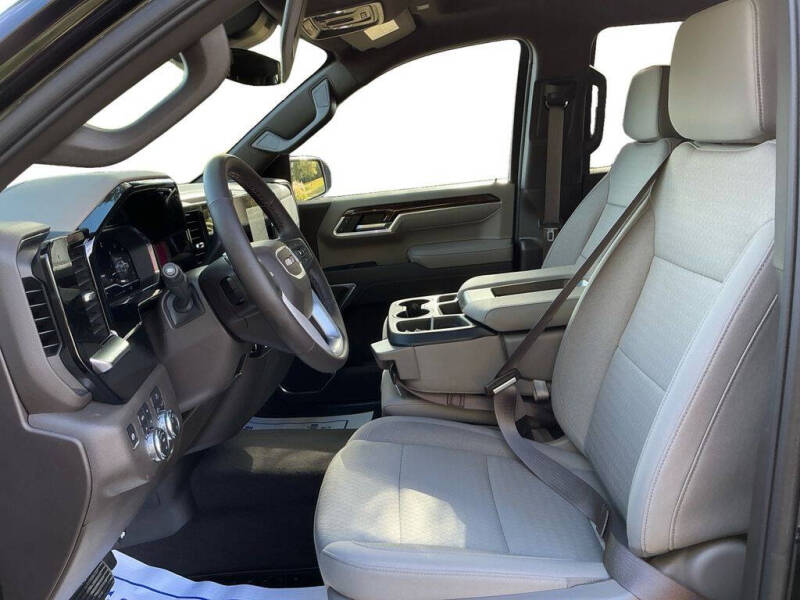 2025 GMC Sierra 1500