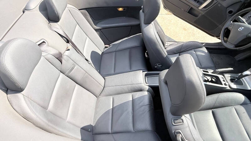 2009 Volvo C70 T5