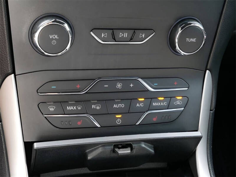 2020 Ford Edge ST Line