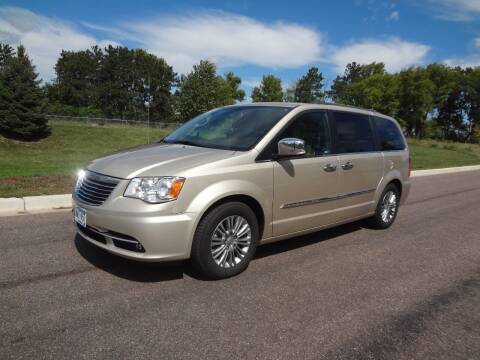 2016 Chrysler Town and Country for sale at Garza Motors in Shakopee MN