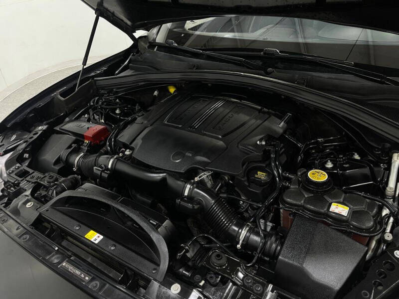 2018 Jaguar F-PACE S