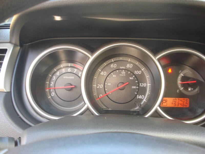 2012 Nissan Versa 1.8 S