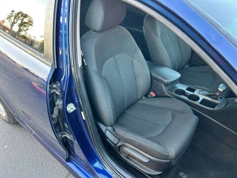 2018 Kia Optima LX