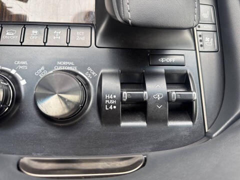 2021 Lexus LX 570 Three-Row